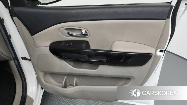 Kia The New Carnival id 4378086 из Кореи 16