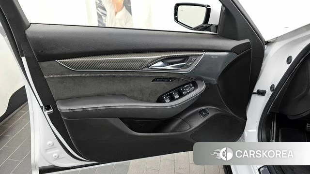 Cadillac CT5-V id 4549640 из Кореи 16