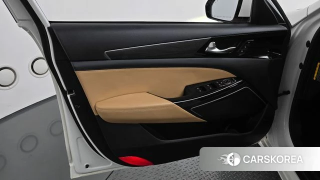Kia K7 Premier Hybrid id 4339032 из Кореи 16