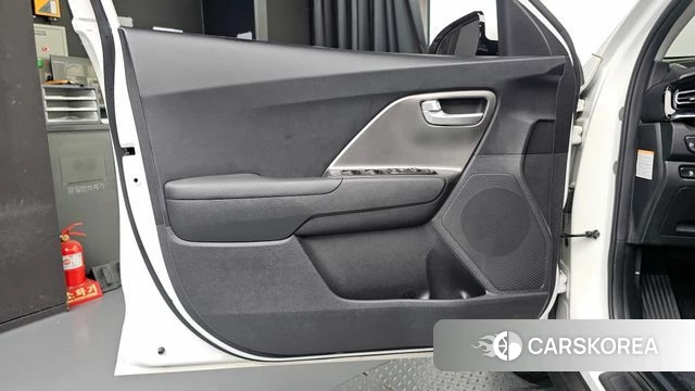 Kia Niro Plus id 4740089 из Кореи 16