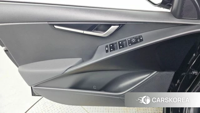 Kia Di Ol Nu Niro id 4185900 из Кореи 16