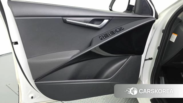 Kia Di Ol Nu Niro id 4501000 из Кореи 16