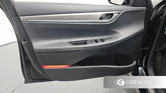 Hyundai The New Grandeur IG id 4614818 из Кореи 16