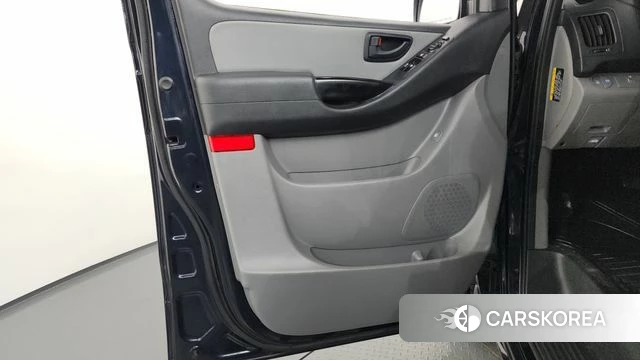 Hyundai The New Grand Starex id 4727225 из Кореи 16