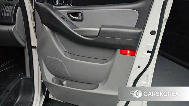 Hyundai The New Grand Starex id 4620276 из Кореи 16