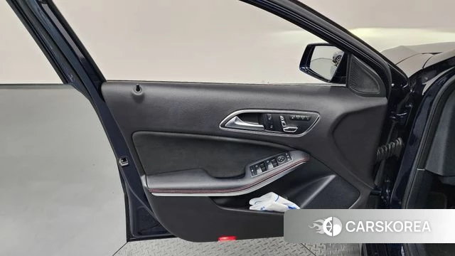 Mercedes-Benz A-Class W176 id 4574620 из Кореи 16