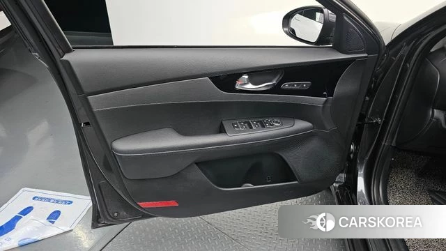 Kia The New K3 2nd generation id 4618497 из Кореи 16
