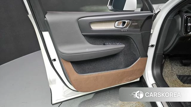 Volvo XC40 id 4416530 из Кореи 16