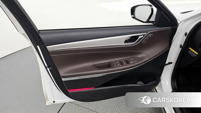 Hyundai Grandeur IG id 4615312 из Кореи 16