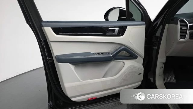 Porsche Cayenne (PO536) id 4495773 из Кореи 16