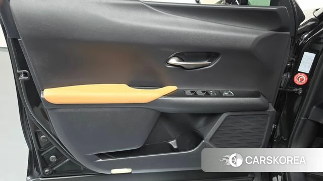 Lexus UX250h id 4432862 из Кореи 16