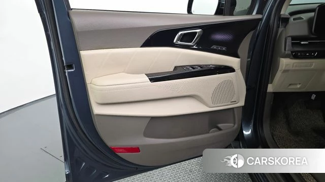 Kia Carnival 4th generation id 4250278 из Кореи 16
