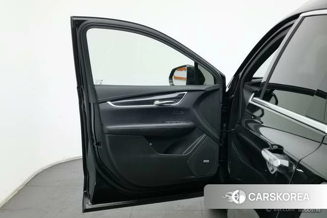 Cadillac XT5 id 4210152 из Китая 16