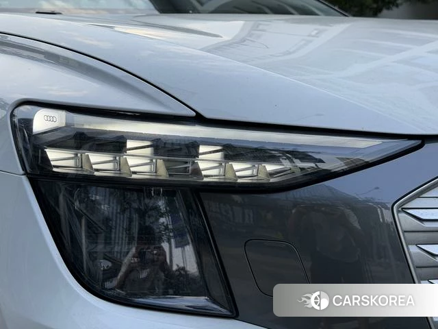 Audi Q5 e-tron id 4263918 из Китая 16