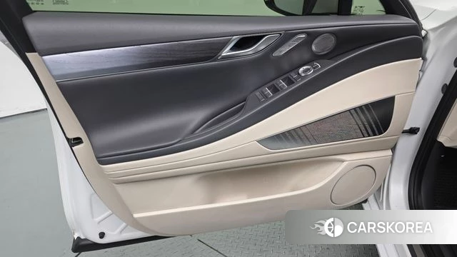 Genesis G80 (RG3) id 4396312 из Кореи 16