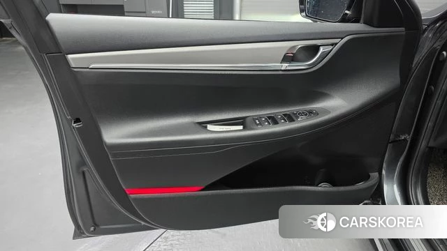 Hyundai The New Grandeur IG Hybrid id 4444916 из Кореи 16