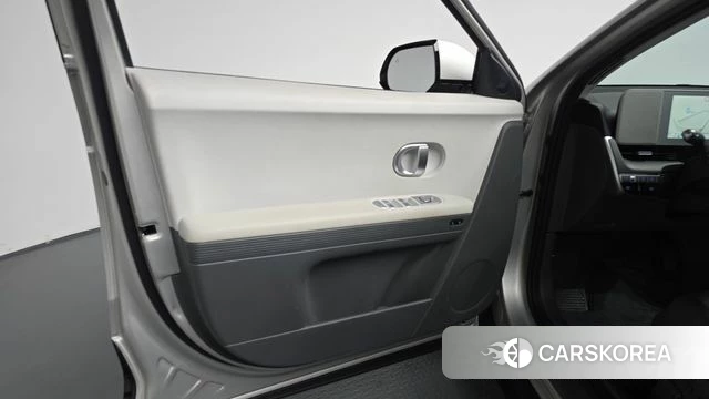 Hyundai Ionic 5 id 4316923 из Кореи 16