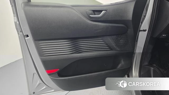 Hyundai Staria id 4591814 из Кореи 16