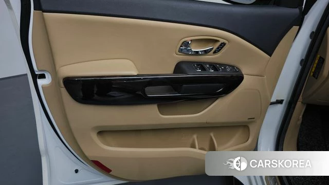 Kia The New Carnival id 4225145 из Кореи 16