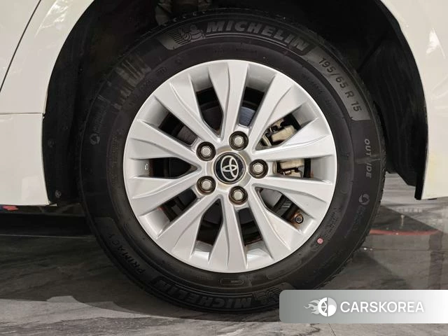 Toyota Corolla id 4220562 из Китая 16