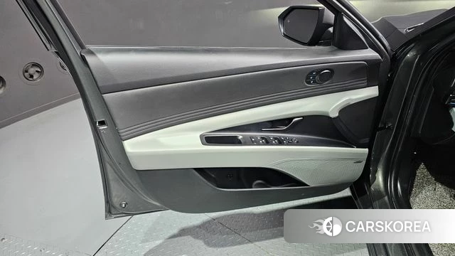 Hyundai The New Avante (CN7) id 4584435 из Кореи 16