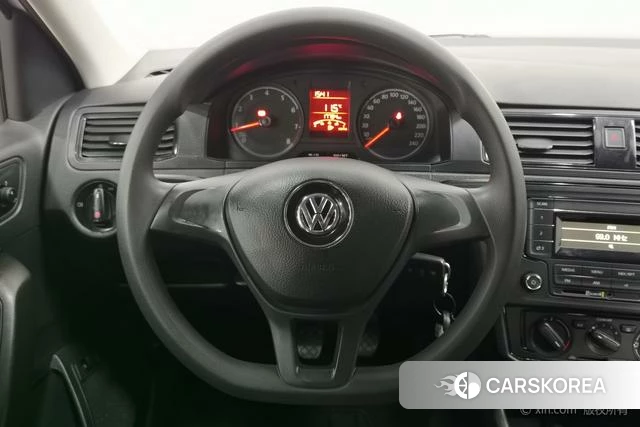 Volkswagen Santana id 4279256 из Китая 16