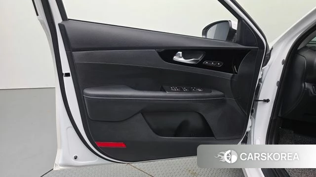 Kia The New K3 2nd generation id 4656348 из Кореи 16