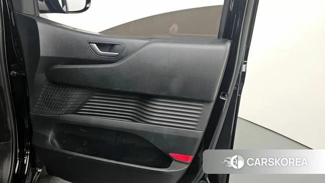 Hyundai Staria id 4315124 из Кореи 16