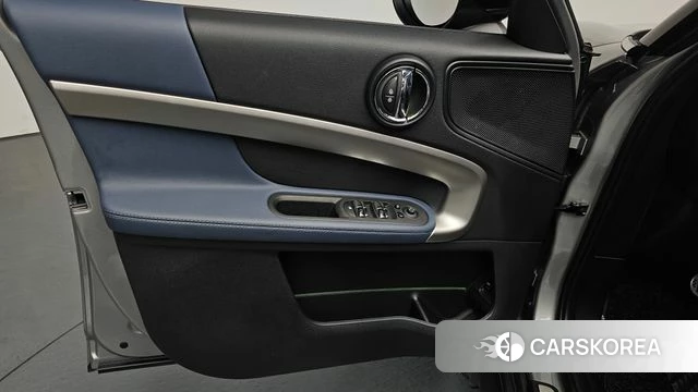 Mini Cooper S Countryman id 4186418 из Кореи 16