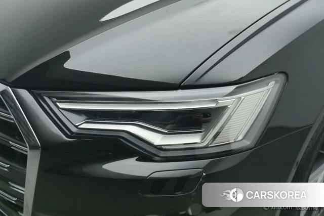 Audi A6L id 4272173 из Китая 16