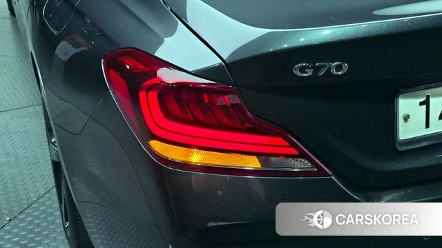 Genesis G70 id 4196995 из Кореи 16