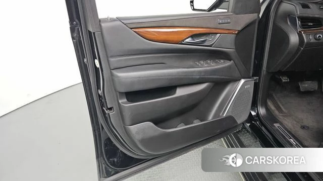 Cadillac Escalade id 4310278 из Кореи 16