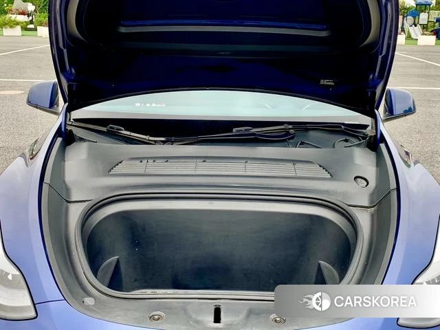Tesla Model Y id 4253095 из Китая 16