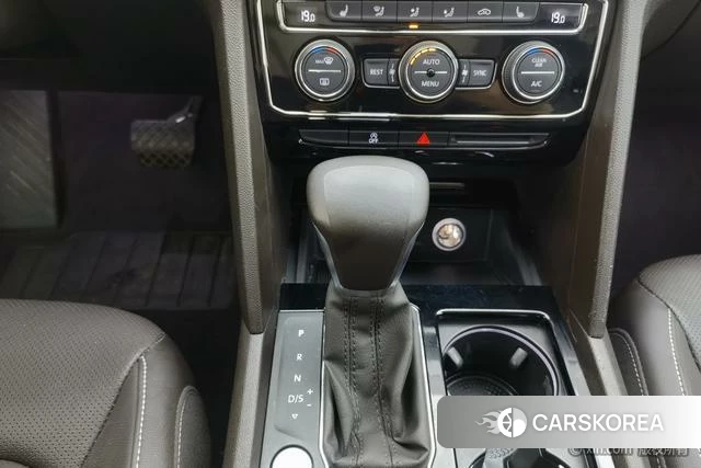 Volkswagen Tourang id 4333437 из Китая 16