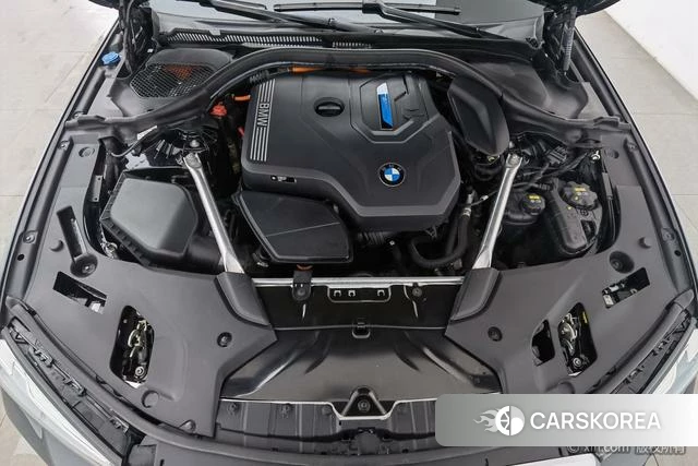 BMW 5 series PHEV id 4256912 из Китая 16