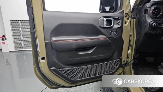 Jeep Wrangler (JL) id 4729886 из Кореи 16