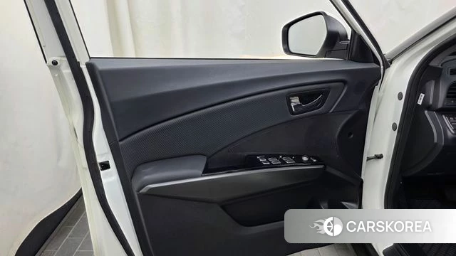 Ssangyong Tivoli Air id 4424596 из Кореи 16