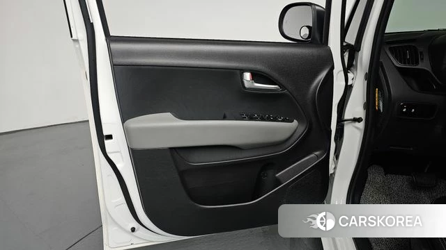 Kia The New Kia Ray EV id 4904650 из Кореи 16