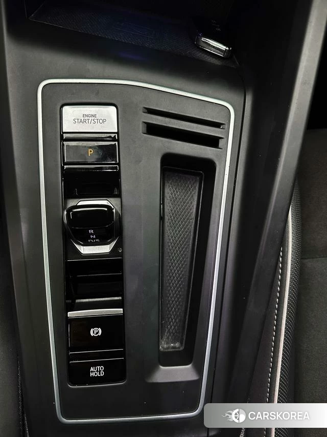 Volkswagen Golf id 4393299 из Китая 16