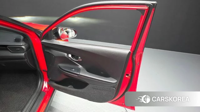Hyundai Veloster (JS) id 4525210 из Кореи 16