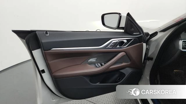 BMW i4 id 4354887 из Кореи 16