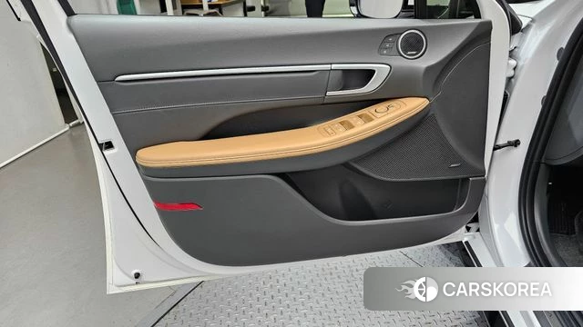 Hyundai Sonata D Edge Hybrid (DN8) id 4474145 из Кореи 16