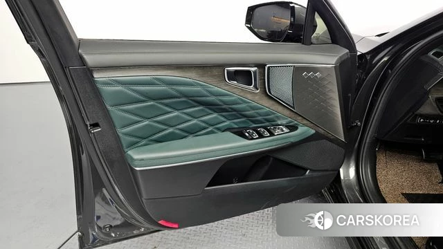 Kia K8 Hybrid id 4401060 из Кореи 16