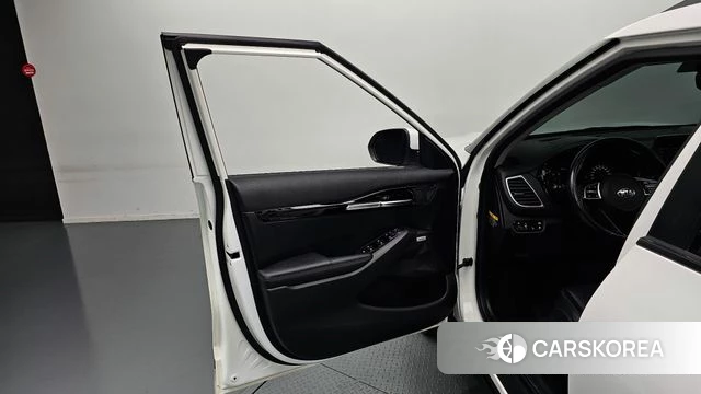 Kia Seltos id 4339302 из Кореи 16