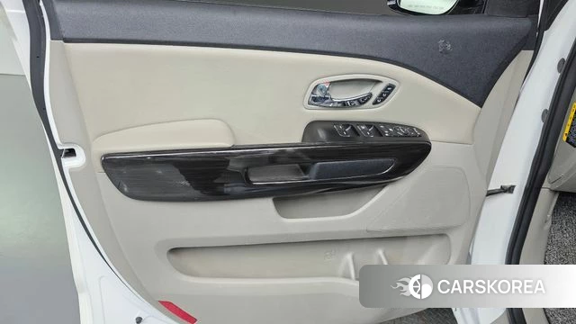 Kia The New Carnival id 4543711 из Кореи 16