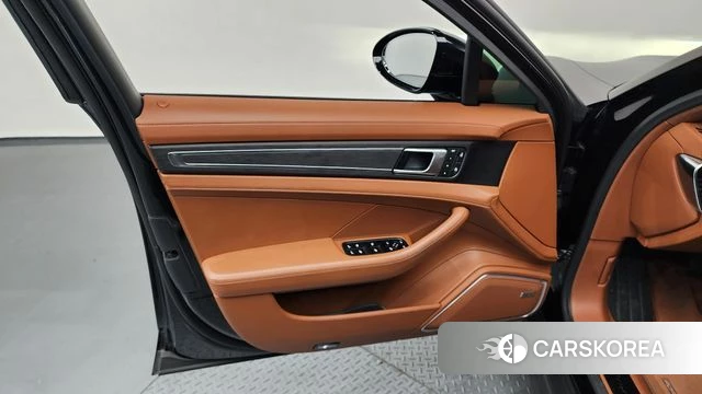 Porsche Panamera (971) id 4585189 из Кореи 16