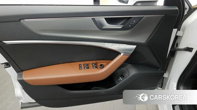 Audi A6 (C8) id 4402870 из Кореи 16