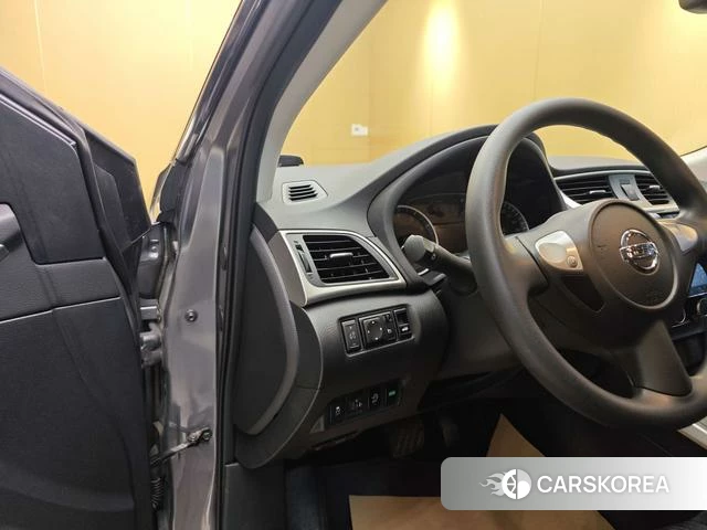 Nissan Xuan Yi id 4290844 из Китая 16
