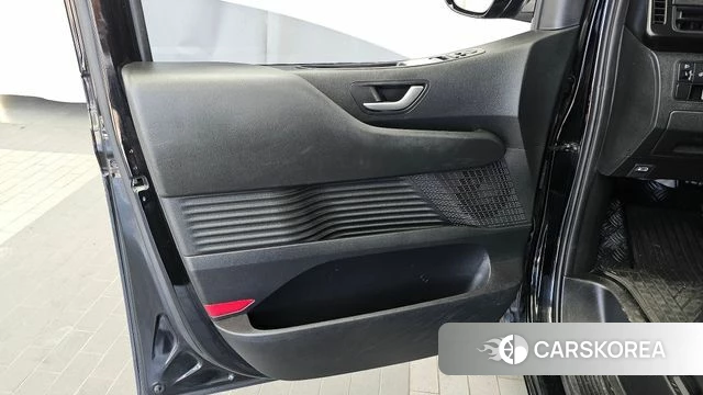Hyundai Staria id 4847626 из Кореи 16
