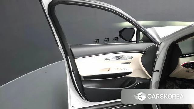 Genesis GV70 id 4623857 из Кореи 16